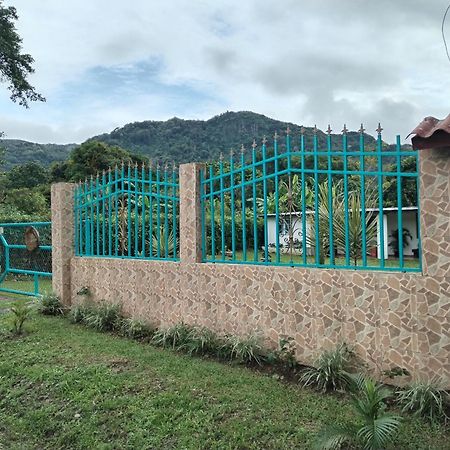 Casa Hostal Bouvá El Valle de Anton Exterior foto